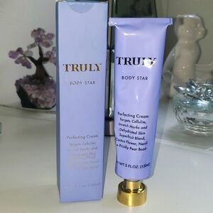 NIB TRULY Body Star Perfecting Cream 5 oz